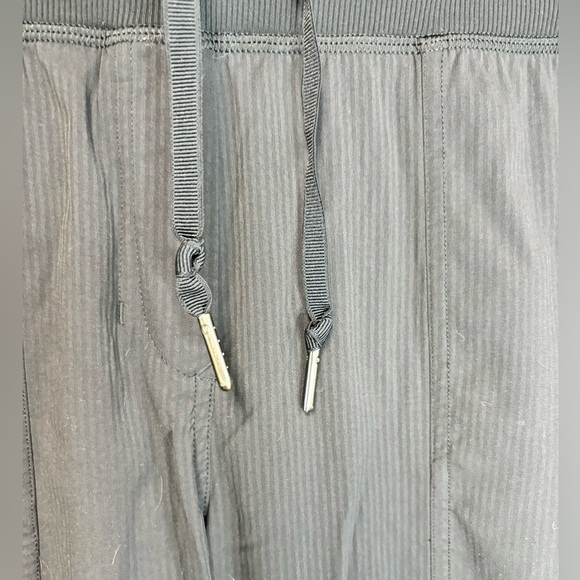 Lululemon Street To Studio Pant II *Unlined 28"
Black - Picture 9 of 13